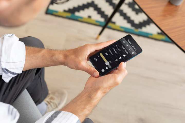 Toldos com Automação em São Paulo: Tecnologia e Conforto para Ambientes Modernos