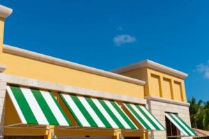 Toldos em Santo Amaro – Instalação e Fabricação Própria